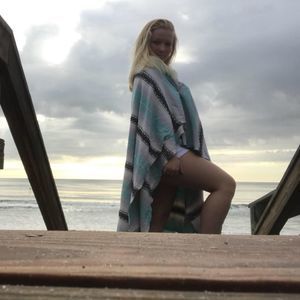 Meet your Posher, Kaitlyn